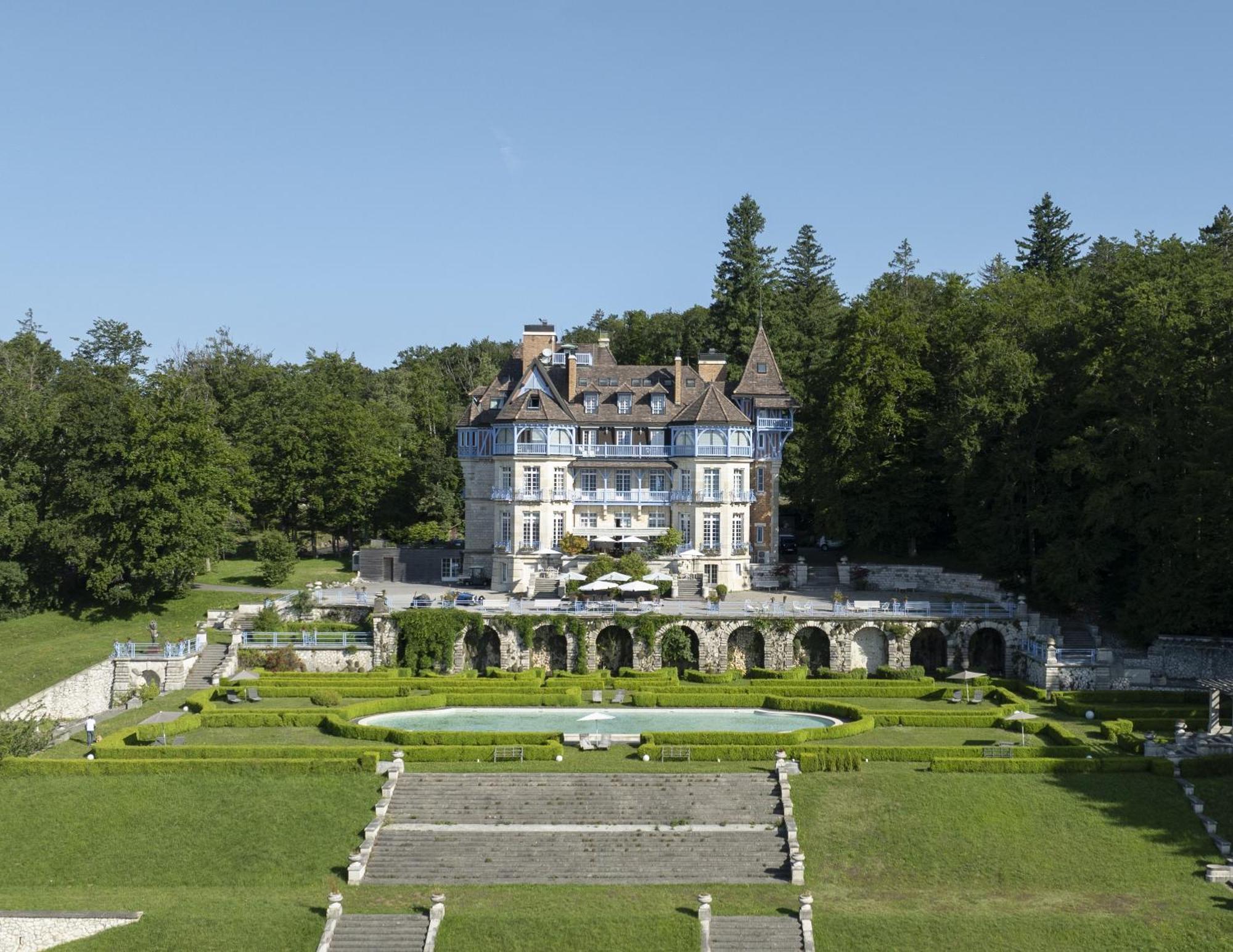 Chateau Des Avenieres Cruseilles Exterior photo
